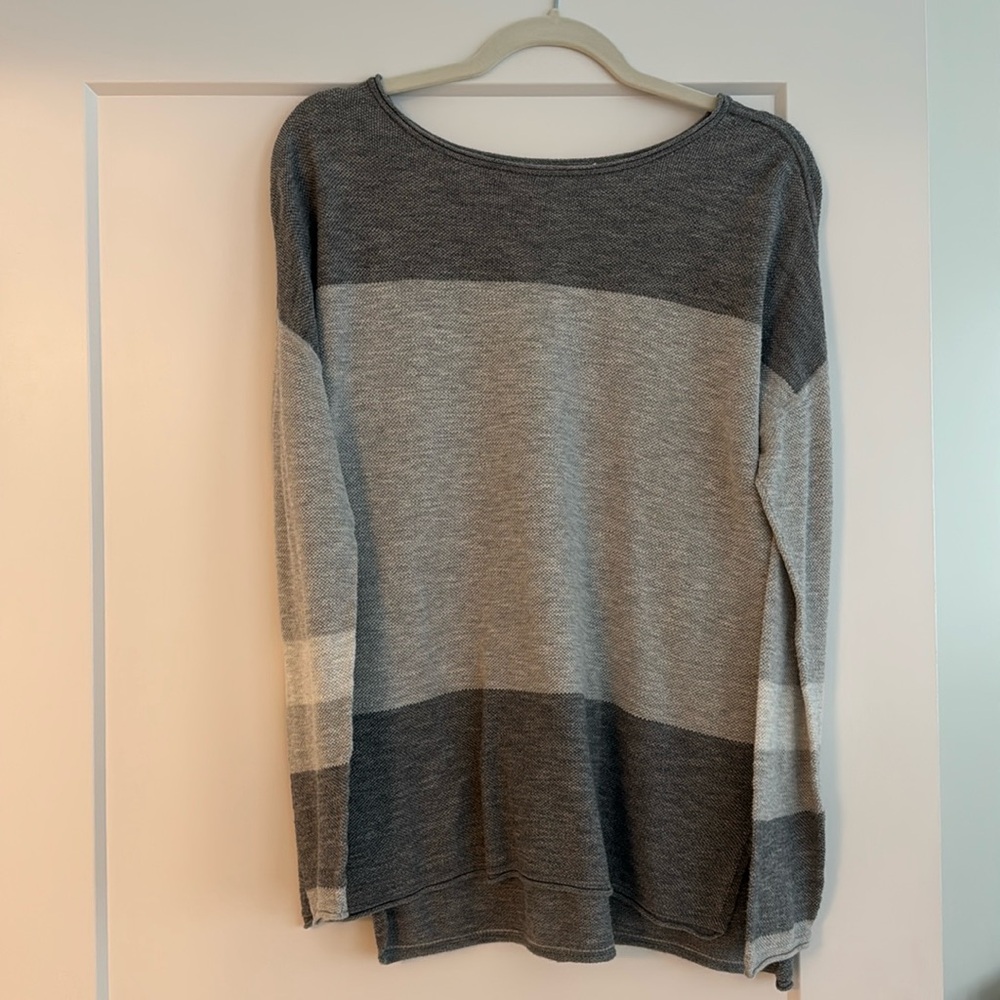 Vince grey 100% cotton top
